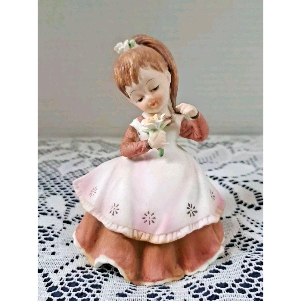 Lefton China Porcelain Girl Figurine KW2817 Hand Painted Bisque Terracotta 4.5"